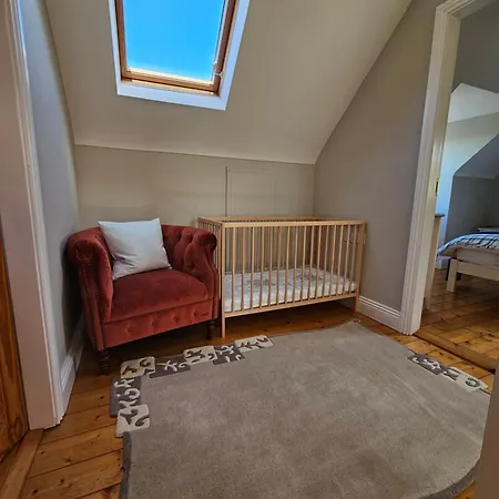 Vista House دولين