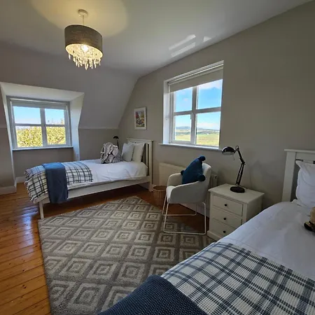 Vista House دولين