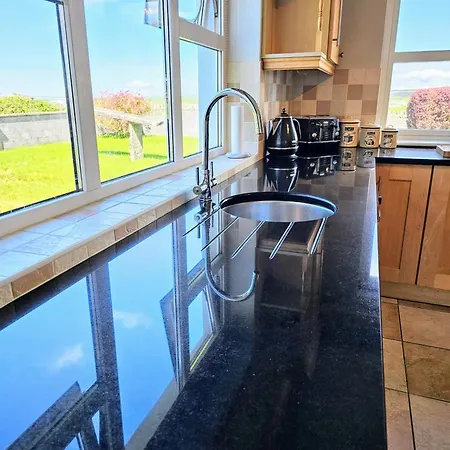 Vista House بيت للعطل دولين